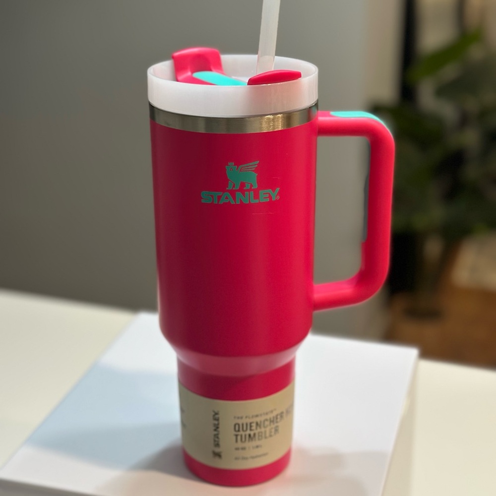 🩷 Stanley Heat Wave Quencher H2.0 FlowState Tumbler 40 oz - Pink & Teal 🩷